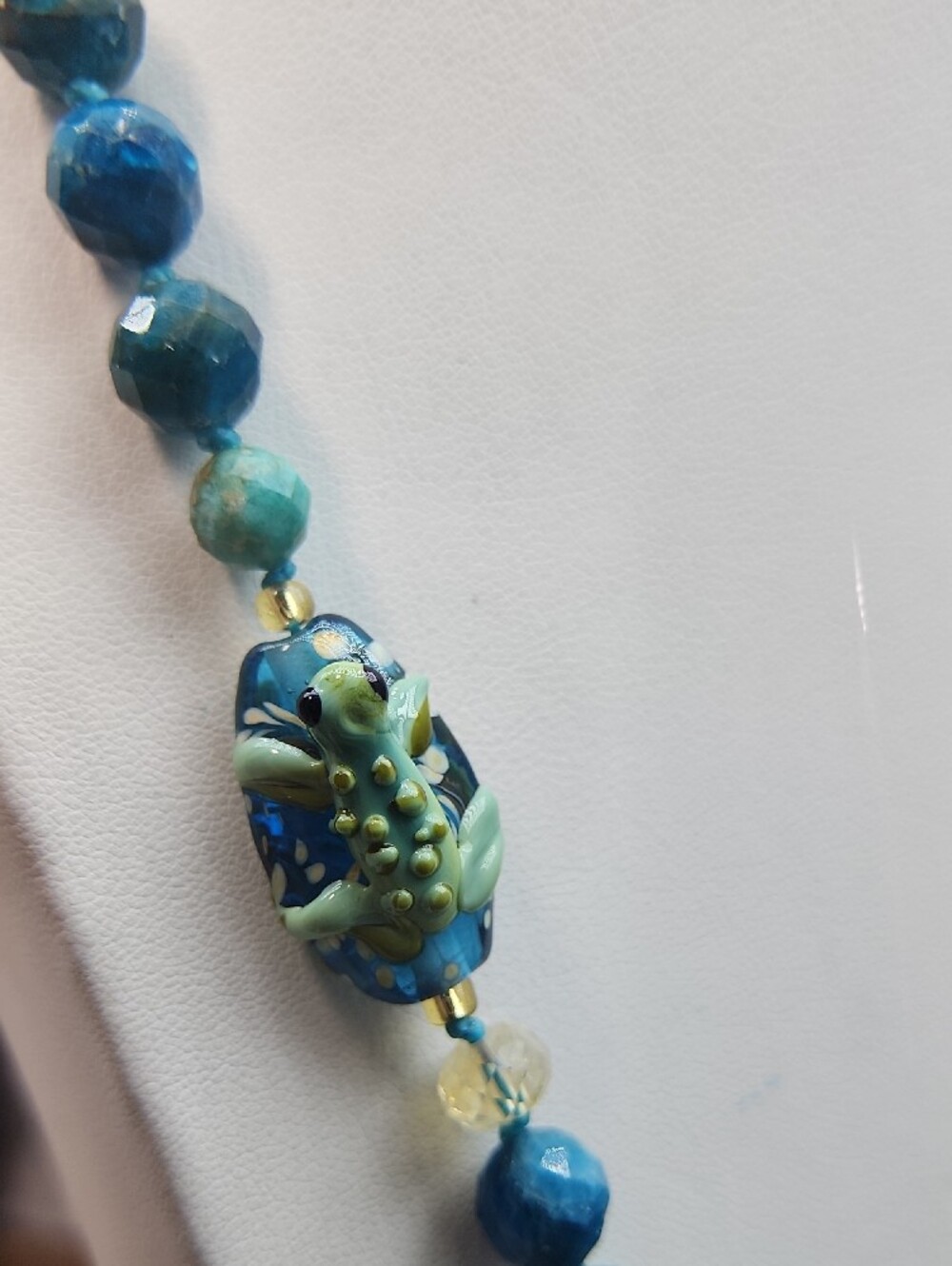 Frog Lampwork Apaite Russion Amazonite 24 In Hand Knottwd Aprilsplace - Picture 4 of 5
